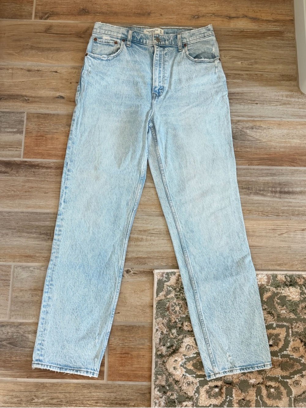 Abercrombie & Fitch 90s straight
